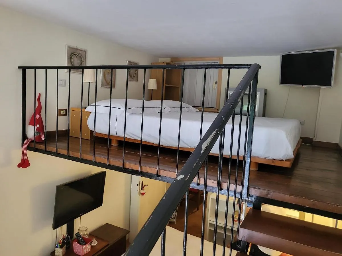Borgo Pio Vatican Apartment Rome